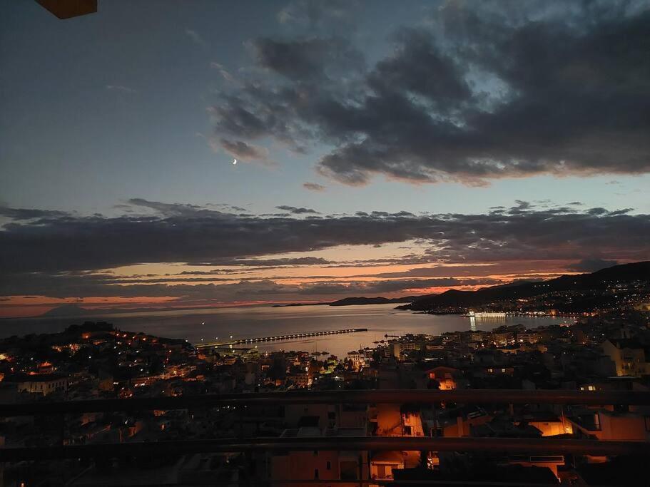 View Of The Whole City Studio Kavála Luaran gambar