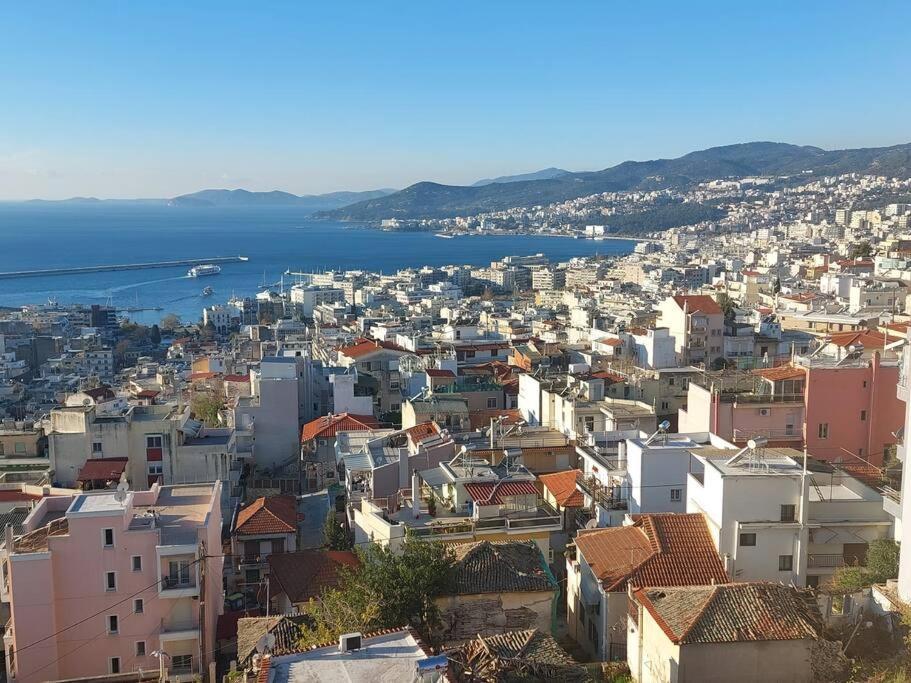 View Of The Whole City Studio Kavála Luaran gambar